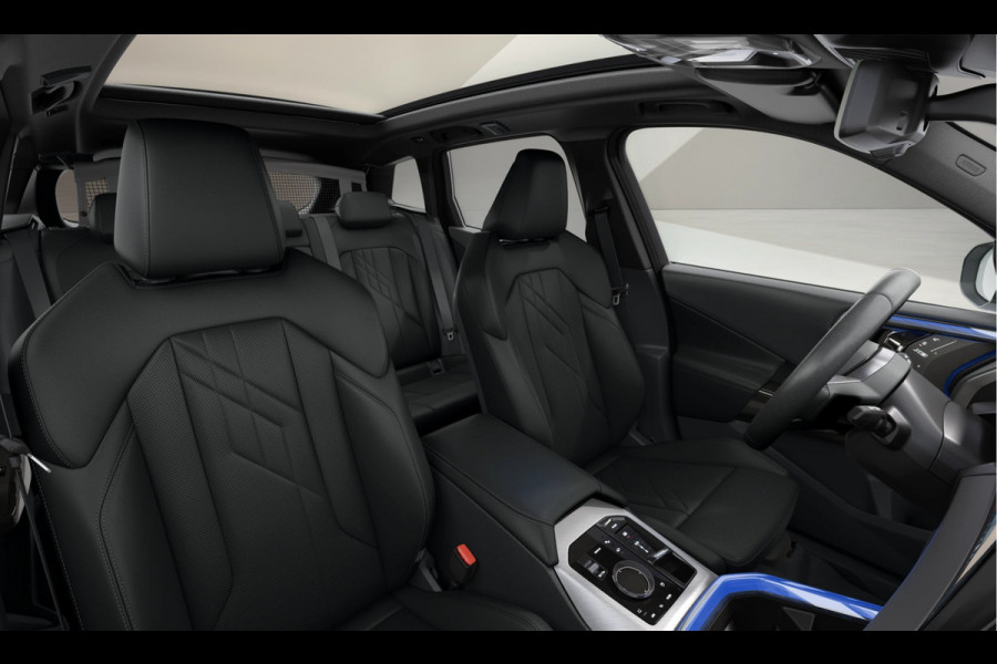 BMW X3 30e xDrive - M-Sport - Pano - Trekhaak - ACC - Head-up