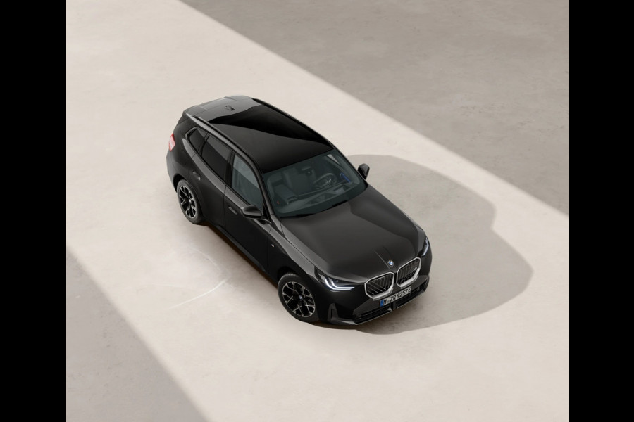 BMW X3 30e xDrive - M-Sport - Pano - Trekhaak - ACC - Head-up