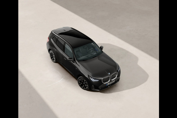 BMW X3 30e xDrive - M-Sport - Pano - Trekhaak - ACC - Head-up
