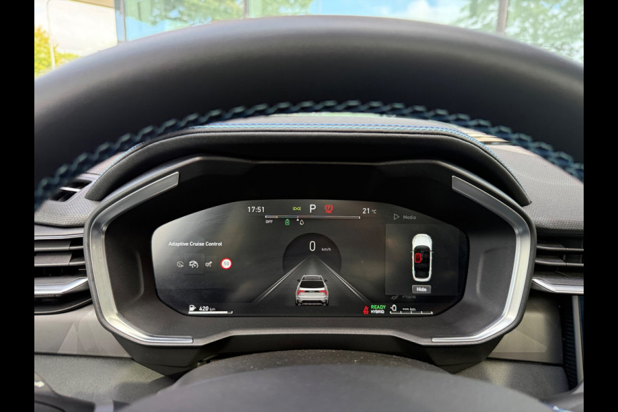 Lynk & Co 01 1.5 PHEV - Automaat - Panoramadak/schuifdak - Navi - Climate