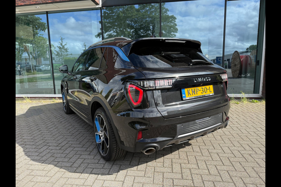 Lynk & Co 01 1.5 PHEV - Automaat - Panoramadak/schuifdak - Navi - Climate