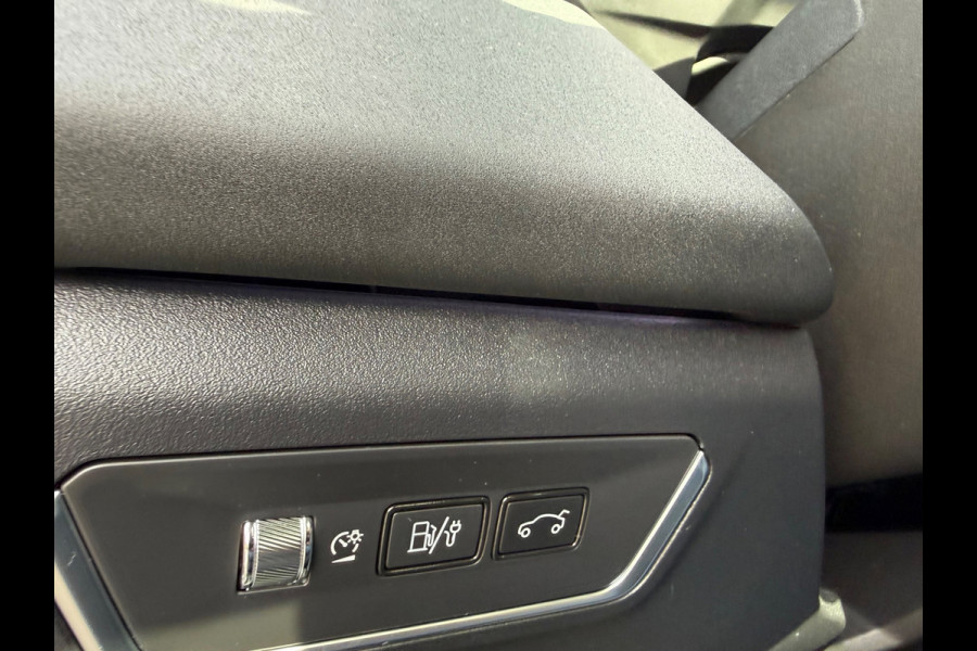 Lynk & Co 01 1.5 PHEV - Automaat - Panoramadak/schuifdak - Navi - Climate