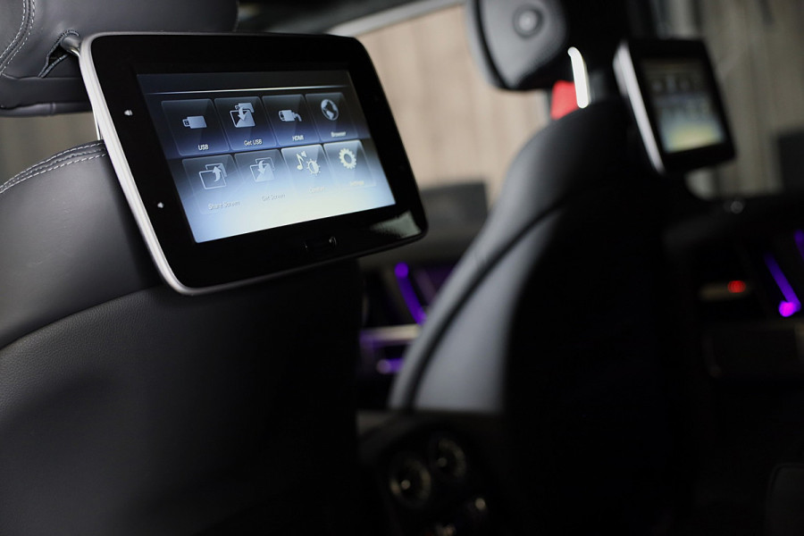 Mercedes-Benz G-Klasse 63 Manufaktur / Schermen / Carbon / Massage / Memory / 360 Camera / Lane Assist / BURMESTER / Open Dak / 22