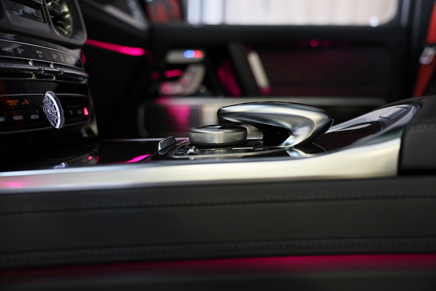 Mercedes-Benz G-Klasse 63 Manufaktur / Schermen / Carbon / Massage / Memory / 360 Camera / Lane Assist / BURMESTER / Open Dak / 22