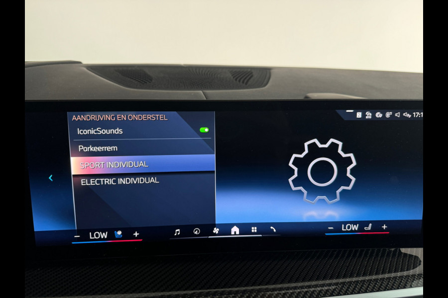 BMW X5 XDrive50e M Sport Pano|M Seat|Frozen|HuD|Trekhaak|VOL