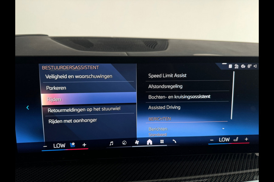 BMW X5 XDrive50e M Sport Pano|M Seat|Frozen|HuD|Trekhaak|VOL