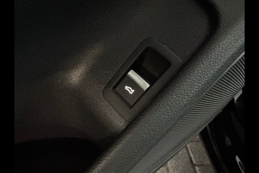 Audi A4 AVANT 35 TFSI Launch edition Sport Leer|Keyless|Carplay