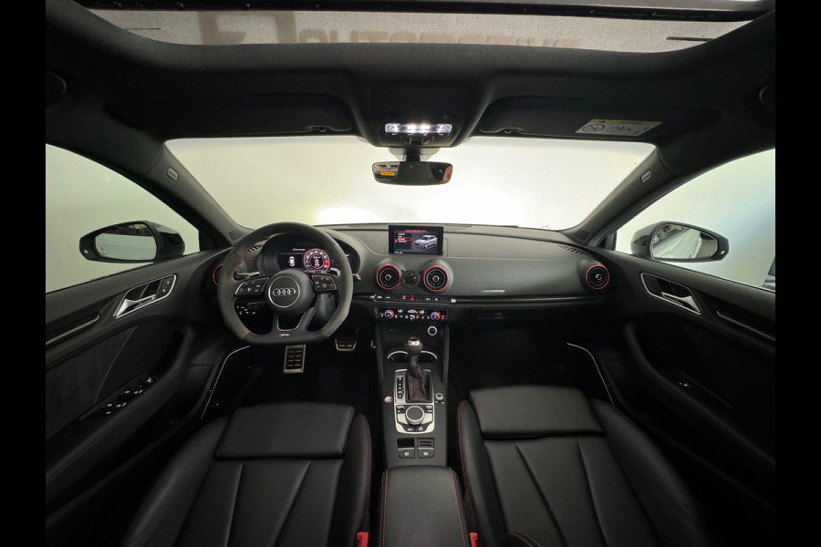 Audi RS3 Sportback 2.5 TFSI quattro Pano|Keyless|B&O|RS Seat|Camera