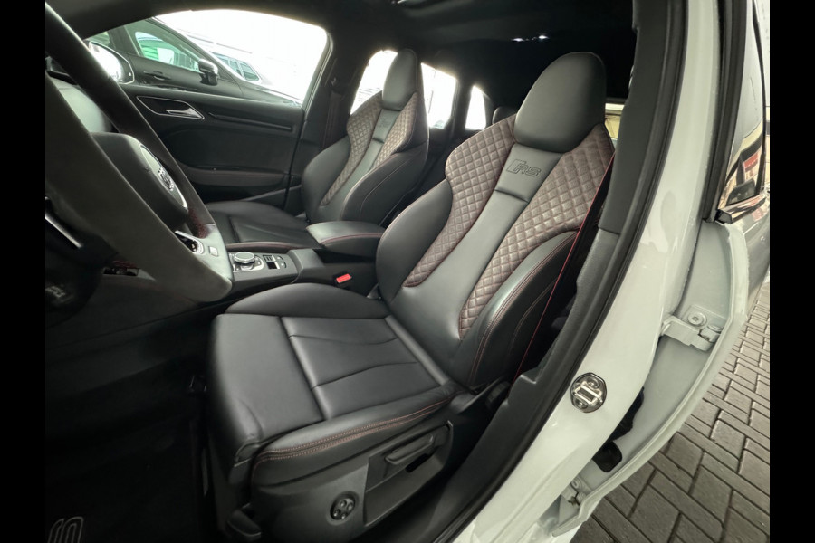 Audi RS3 Sportback 2.5 TFSI quattro Pano|Keyless|B&O|RS Seat|Camera