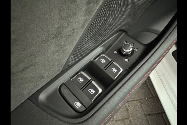 Audi RS3 Sportback 2.5 TFSI quattro Pano|Keyless|B&O|RS Seat|Camera