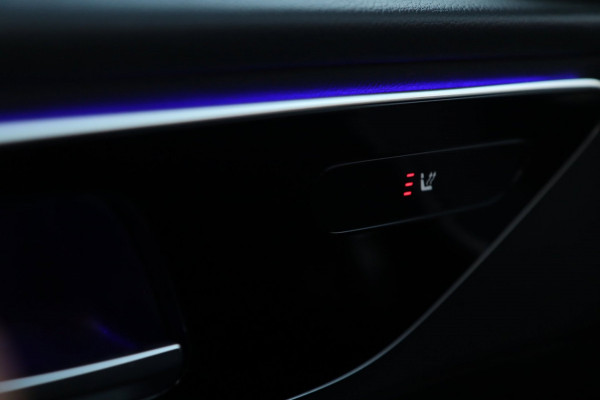 Mercedes-Benz C-Klasse C 180 Mild-Hybrid / PANODAK / ACC / CAMERA / CARPLAY / SFEERVERLICHTING