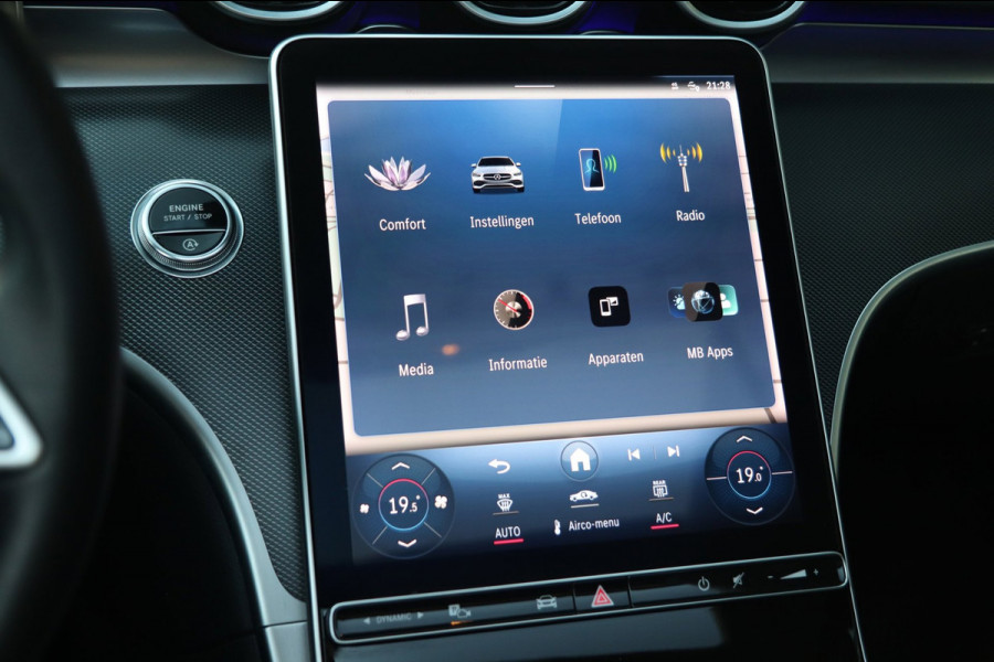 Mercedes-Benz C-Klasse C 180 Mild-Hybrid / PANODAK / ACC / CAMERA / CARPLAY / SFEERVERLICHTING