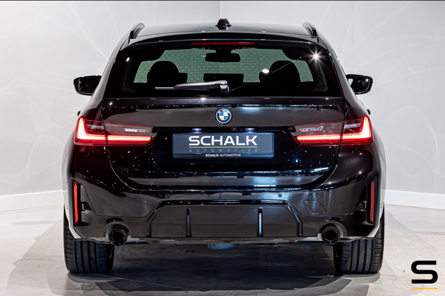 BMW 3 Serie Touring 330e|M-sport|ACC|360cam|HUD|Fisc€59.000