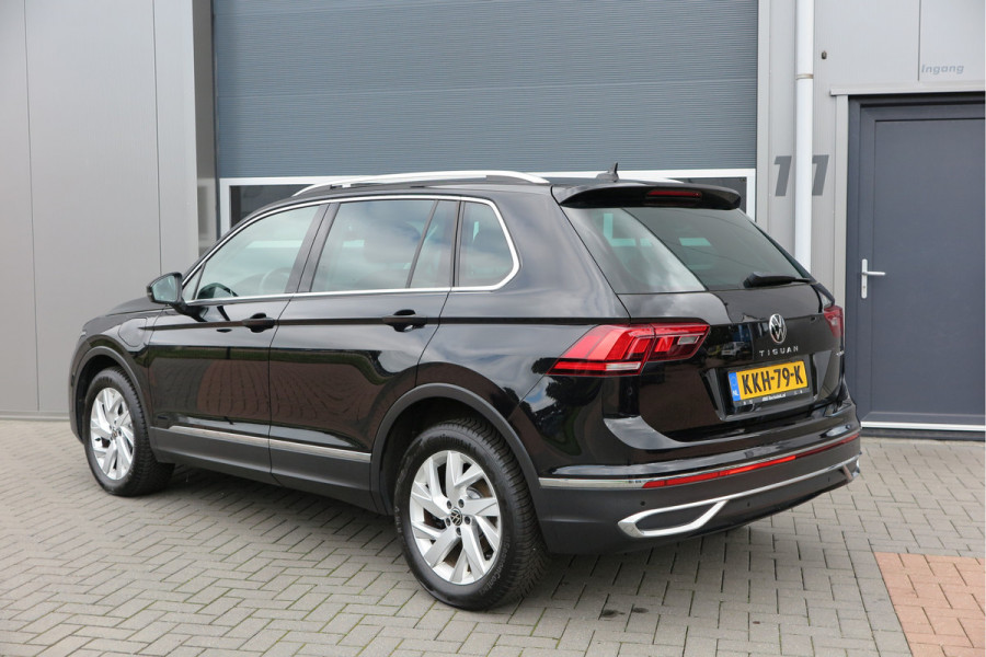 Volkswagen Tiguan 1.4 TSI eHybrid Elegance 245pk DSG ,Led matrix,Virtual cockpit,Trekhaak,Stoelverwarming, Led, DAB+ , PDC, LMV Stuurwiel verwarmd, Carplay etc .