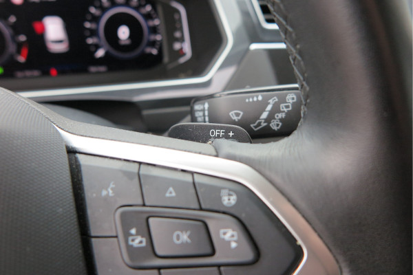 Volkswagen Tiguan 1.4 TSI eHybrid Elegance 245pk DSG ,Led matrix,Virtual cockpit,Trekhaak,Stoelverwarming, Led, DAB+ , PDC, LMV Stuurwiel verwarmd, Carplay etc .
