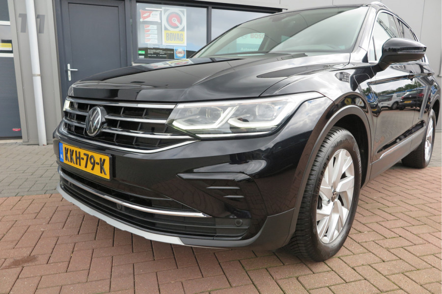 Volkswagen Tiguan 1.4 TSI eHybrid Elegance 245pk DSG ,Led matrix,Virtual cockpit,Trekhaak,Stoelverwarming, Led, DAB+ , PDC, LMV Stuurwiel verwarmd, Carplay etc .