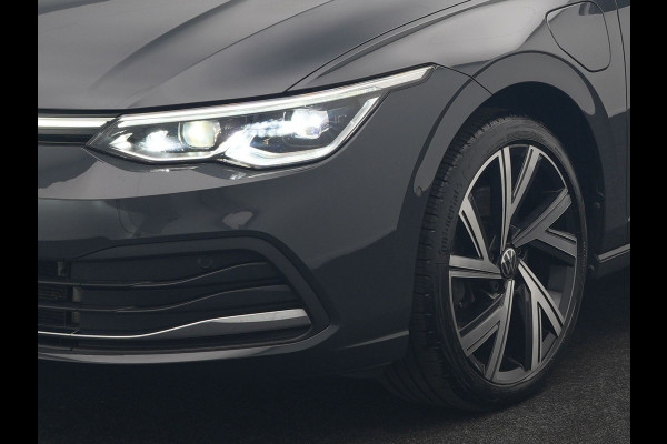 Volkswagen Golf 1.4 eHybrid Style PHEV 204pk Dealer O.H. | Trekhaak Af Fabriek | Panodak | Adaptive Cruise | Camera | IQ Light | Alcantara Sportstoelen Memory & Massage | Sfeerverlichting | Apple Carplay | Stoelen & Stuur Verwarmd | Blis | Keyless  | Plug In Hybrid |