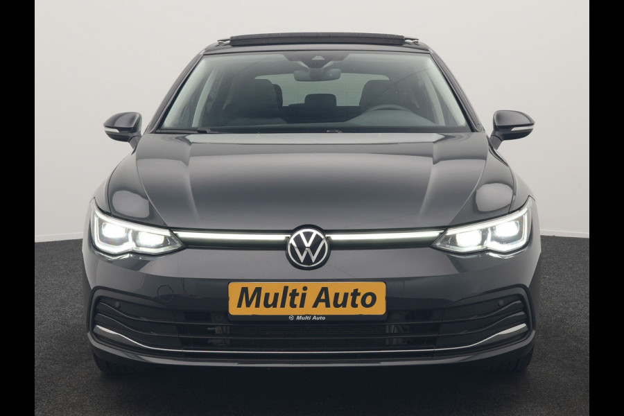 Volkswagen Golf 1.4 eHybrid Style PHEV 204pk Dealer O.H. | Trekhaak Af Fabriek | Panodak | Adaptive Cruise | Camera | IQ Light | Alcantara Sportstoelen Memory & Massage | Sfeerverlichting | Apple Carplay | Stoelen & Stuur Verwarmd | Blis | Keyless  | Plug In Hybrid |