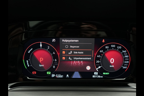 Volkswagen Golf 1.4 eHybrid Style PHEV 204pk Dealer O.H. | Trekhaak Af Fabriek | Panodak | Adaptive Cruise | Camera | IQ Light | Alcantara Sportstoelen Memory & Massage | Sfeerverlichting | Apple Carplay | Stoelen & Stuur Verwarmd | Blis | Keyless  | Plug In Hybrid |