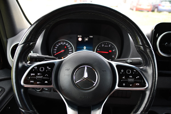 Mercedes-Benz Sprinter 319 3.0 CDI L2H2 DC Black Edition MARGE! Adaptieve Cruise, Camera, LED, Carplay, Standkachel, 10,5'' Mbux, Automaat, 3500kg Trekhaak, Uniek!