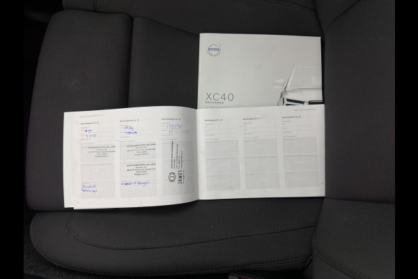 Volvo XC40 1.5 T4 Recharge R-Design Expression {SoH-83%} (Plug-in) (INCL-BTW)  Aut. *PANO | DIGI-COCKPIT | HARMAN/KARDON | BLINDSPOT | KEYLESS | DAB | SPORTSEATS | FULL-LED | NAVI-FULLMAP | CAMERA | ECC | TOWBAR | 18'' ALU*