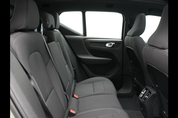 Volvo XC40 Ultimate Recharge Pure 69kWh 231pk Dealer O.H. | Panodak | Warmtepomp | Adaptive Cruise | 360 Camera | Harman / Kardon | Sportstoelen Memory & Verwarmd | Keyless | Blis | Apple Carplay | Google Assistent | DAB |