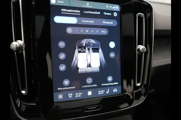 Volvo XC40 Ultimate Recharge Pure 69kWh 231pk Dealer O.H. | Panodak | Warmtepomp | Adaptive Cruise | 360 Camera | Harman / Kardon | Sportstoelen Memory & Verwarmd | Keyless | Blis | Apple Carplay | Google Assistent | DAB |
