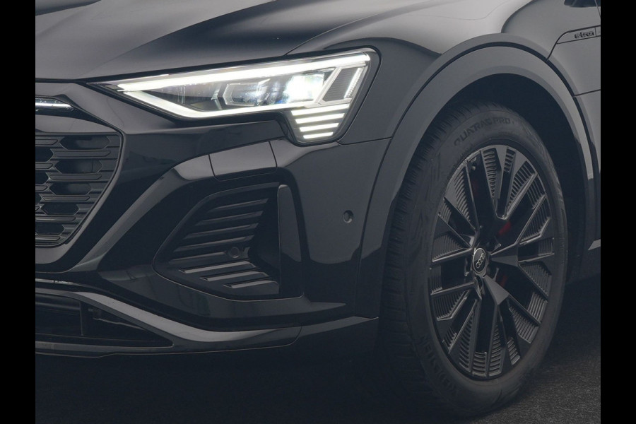 Audi Q8 Sportback e-tron 55 quattro 2x S Line 114 kWh 408pk Dealer O.H. | Luchtvering | Panodak | Head Up | 360 Camera | Matrix LED | Alcantara Sportstoelen Memory & Verwarmd | Keyless | Sfeerverlichting | Apple Carplay | Navigatie | DAB |