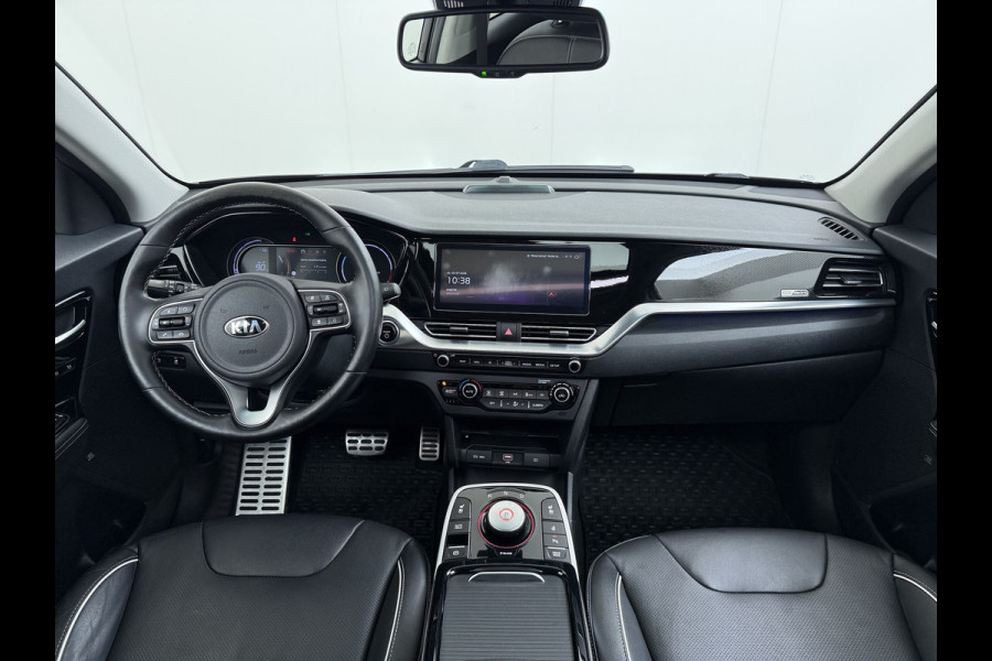 Kia e-Niro ExecutiveLine 64kWh SOH 100% Warmtepomp Panoramadak Adap.Cruise Stoelkoeling+Verwarming JBL®-Audio Leder Elek.Stoelen+Memory Cam Stuur+Achterbankverwarming Blind Spot VESS Lane Assist Lmv Privacy Glas Led Pdc DAB Dealeronderhouden