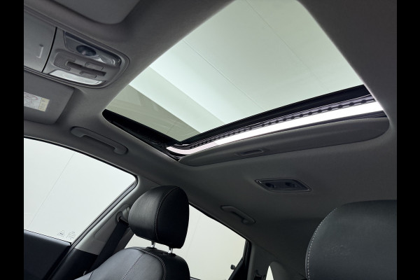 Kia e-Niro ExecutiveLine 64kWh SOH 100% Warmtepomp Panoramadak Adap.Cruise Stoelkoeling+Verwarming JBL®-Audio Leder Elek.Stoelen+Memory Cam Stuur+Achterbankverwarming Blind Spot VESS Lane Assist Lmv Privacy Glas Led Pdc DAB Dealeronderhouden