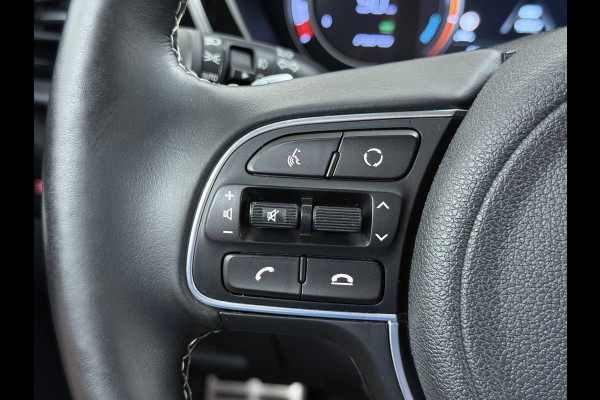Kia e-Niro ExecutiveLine 64kWh SOH 100% Warmtepomp Panoramadak Adap.Cruise Stoelkoeling+Verwarming JBL®-Audio Leder Elek.Stoelen+Memory Cam Stuur+Achterbankverwarming Blind Spot VESS Lane Assist Lmv Privacy Glas Led Pdc DAB Dealeronderhouden