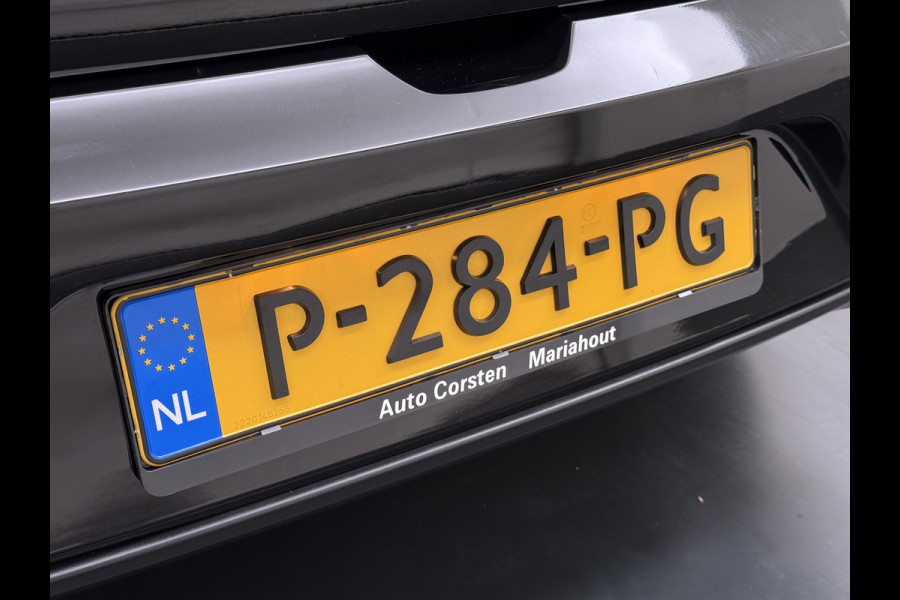 Kia e-Niro ExecutiveLine 64kWh SOH 100% Warmtepomp Panoramadak Adap.Cruise Stoelkoeling+Verwarming JBL®-Audio Leder Elek.Stoelen+Memory Cam Stuur+Achterbankverwarming Blind Spot VESS Lane Assist Lmv Privacy Glas Led Pdc DAB Dealeronderhouden