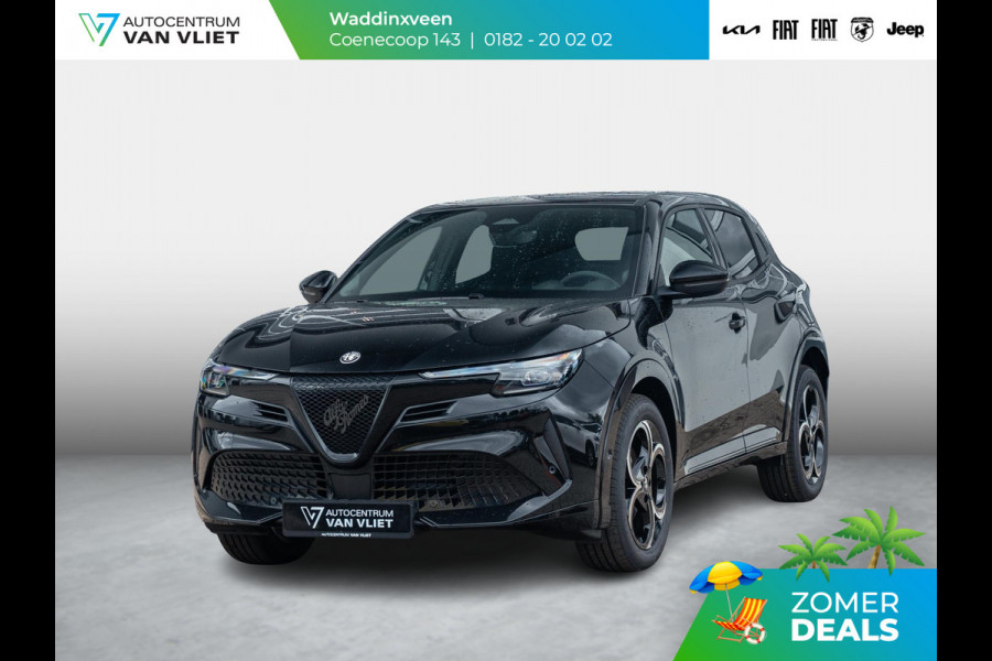 Alfa Romeo junior Elettrica Ti 54 kWh | Clima | Adapt. Cruise | Keyless | Handsfree A-Klep | PDC rondom | Pack Techno | Warmtepomp | Tortona Black