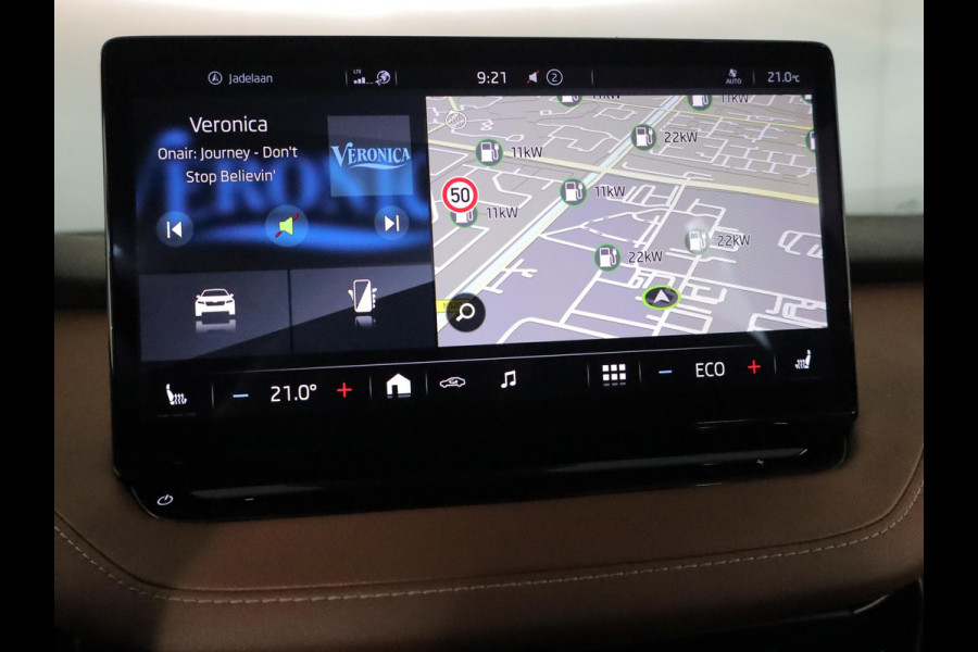 Škoda ENYAQ iV 60 180 pk | SOH 93,53% | Suite interieur | Navigatie | Parkeersensoren | Achteruitrijcamera | Lederen bekleding | Matrix LED koplampen | Autom. airco (3 zones) | Stoelverwarming |