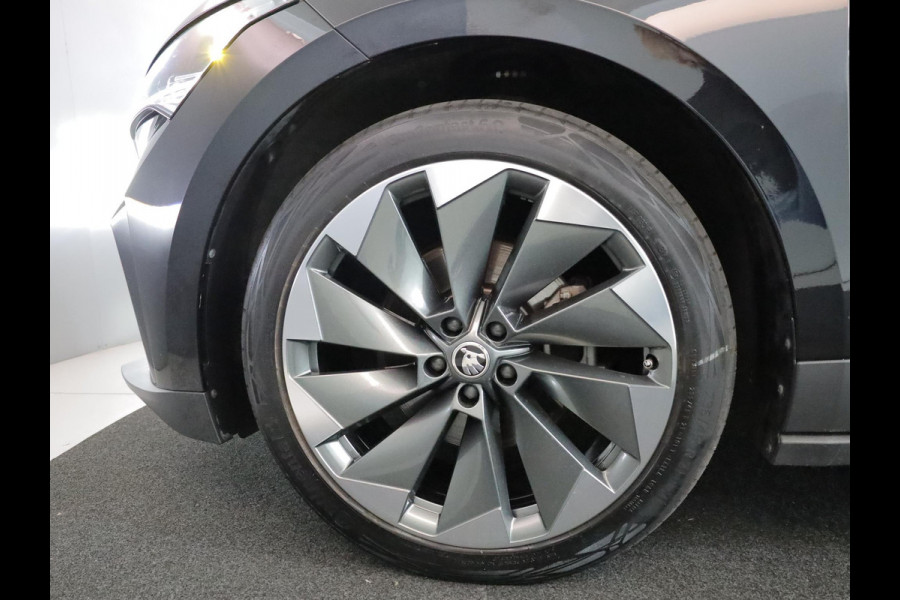 Škoda ENYAQ iV 60 180 pk | SOH 93,53% | Suite interieur | Navigatie | Parkeersensoren | Achteruitrijcamera | Lederen bekleding | Matrix LED koplampen | Autom. airco (3 zones) | Stoelverwarming |