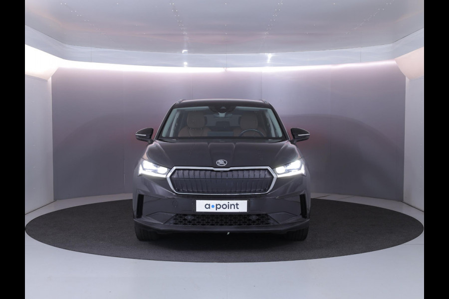 Škoda ENYAQ iV 60 180 pk | SOH 93,53% | Suite interieur | Navigatie | Parkeersensoren | Achteruitrijcamera | Lederen bekleding | Matrix LED koplampen | Autom. airco (3 zones) | Stoelverwarming |
