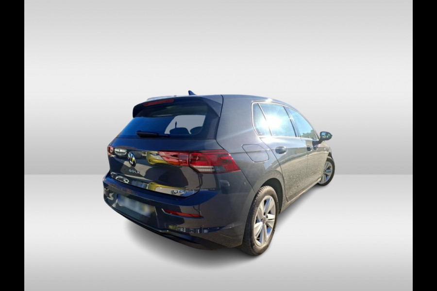 Volkswagen Golf 1.0 eTSI 110pk DSG | Acc | Navi | Camera