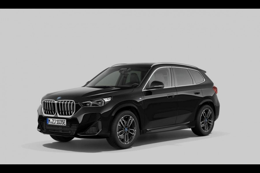BMW X1 xDrive30e M Sport | wordt verwacht | Panorama | Trekhaak | ACC | Memory Seats |