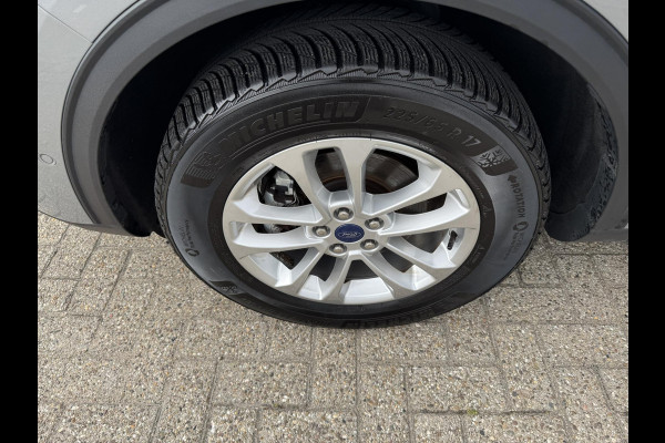 Ford Kuga 2.5 PHEV Titanium X | Head-up Display | Winterpack | Driver assistance Pack |