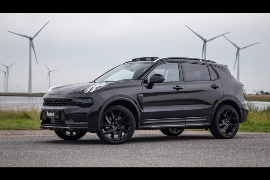 Lynk & Co 01 1.5 BLACK LINE / PANORAMA DAK / 360 CAMERA / CARPLAY / STOELVERWARMING