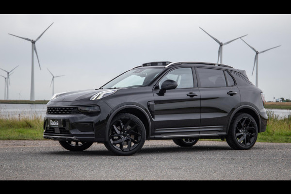 Lynk & Co 01 1.5 BLACK LINE / PANORAMA DAK / 360 CAMERA / CARPLAY / STOELVERWARMING