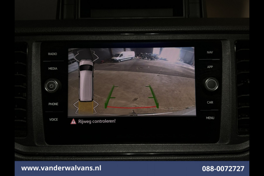 Volkswagen Crafter 2.0 TDI 177pk L4H3 L3H2 Euro6 Airco | Camera | Navigatie | Apple Carplay | 3000kg Trekhaak Android Auto, Parkeersensoren, Bijrijdersbank
