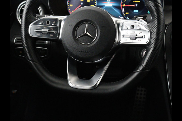 Mercedes-Benz C-Klasse 300e Business Solution AMG Limited | SOH 82,2% | 360 Camera | Stoelverwarming | Leder/Alcantara | Carplay | Matrix LED | Navigatie | Cruise control | Park Assist | Sfeerverlichting | PHEV | Plug In