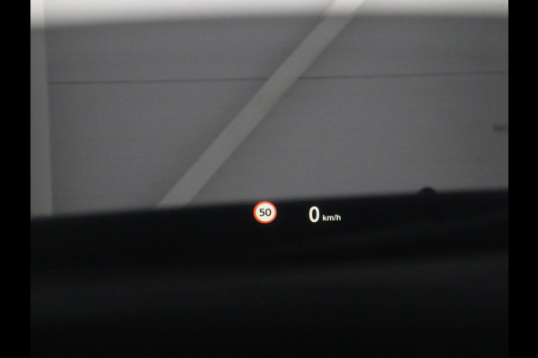 MINI Clubman 2.0 John Cooper Works ALL4 Chili | Panoramadak | Head-up | Navigatie | Cruise control | Carplay | Climate control | Achteruitrij camera | Stoelverwarming | DAB radio