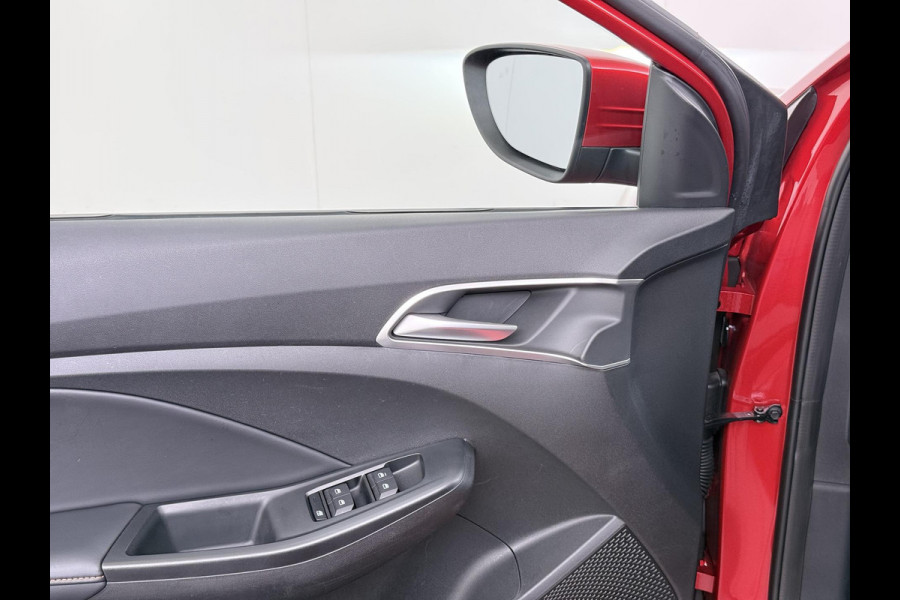MG MG3 Hybrid+ 1.5 Hybrid+ Luxury 7 JAAR MG FABRIEKS GARANTIE TM 02-2032 | STOEL + STUURVERWARMING | 360 CAMERA | ADAP. CRUISE | DODE HOEK | KEYLESS | APPLE CARPLAY |