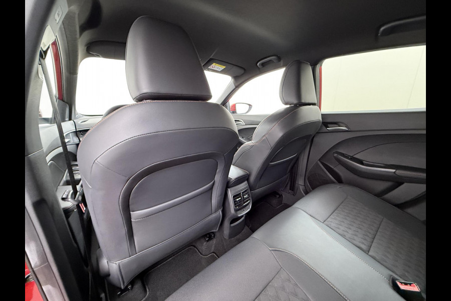 MG MG3 Hybrid+ 1.5 Hybrid+ Luxury 7 JAAR MG FABRIEKS GARANTIE TM 02-2032 | STOEL + STUURVERWARMING | 360 CAMERA | ADAP. CRUISE | DODE HOEK | KEYLESS | APPLE CARPLAY |
