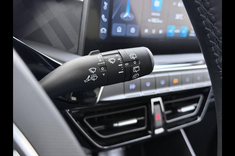 MG MG3 Hybrid+ 1.5 Hybrid+ Luxury 7 JAAR MG FABRIEKS GARANTIE TM 02-2032 | STOEL + STUURVERWARMING | 360 CAMERA | ADAP. CRUISE | DODE HOEK | KEYLESS | APPLE CARPLAY |
