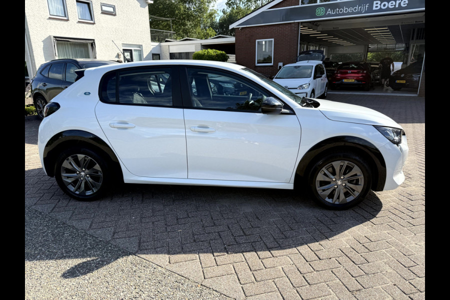 Peugeot e-208 EV Active Pack 50 kWh SOH 91.8%, Navi, Led, 16''Lmv