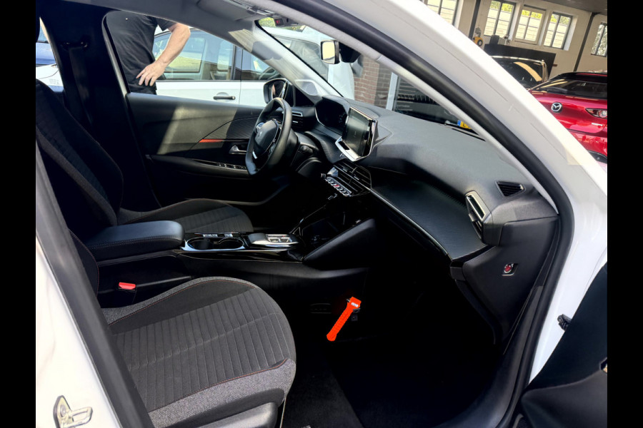 Peugeot e-208 EV Active Pack 50 kWh SOH 91.8%, Navi, Led, 16''Lmv
