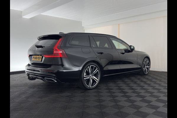 Volvo V60 2.0 T8 Recharge AWD R-Design Black-Line {SoH-99%} (Plug-in) (INCL-BTW) Aut. *LEATHER-FABRIC | FULL-LED | MEMORY-PACK | HARMAN/KARDON | DIGI-COCKPIT | HEATED-SPORTSEATS | KEYLESS | DAB+ | NAVI-FULLMAP | PDC | CRUISE | HEAD-UP | TOWBAR | 19''
